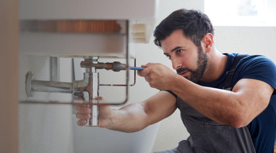 Professional water heater installation services in Fabens, TX